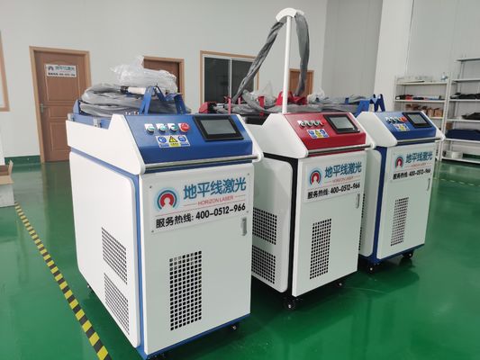 섬유 레이저 용접기에 의해 용접되는 15m 2000W 3 밀리미터 스테인레스 강