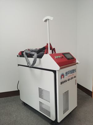 220v 3 밀리미터 8m 포켓용 레이저 용접기 불규칙한 용접 1080nm
