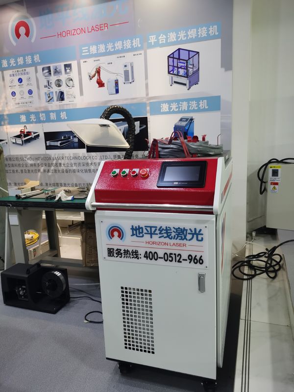 CE LED 터치 스크린 QBH 밀리미터 섬유 레이저 용접기 0.1명