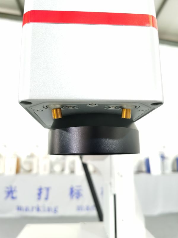가지고 다닐 수 있는 50W 0.15 밀리미터 레이저 마킹 머신 20W 30W