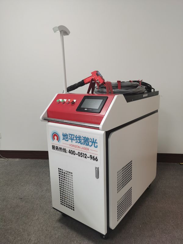 금속을 위한 물 냉각 1000W 2 밀리미터 레이져 용접기