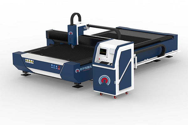 Raytools 3000×1500mm 섬유 레이저 절단기 1000W Cypcut CNC